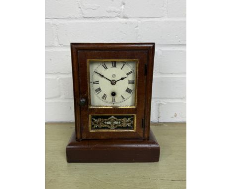 A SETH THOMAS CONNECTICUT CLOCK 23 cm H