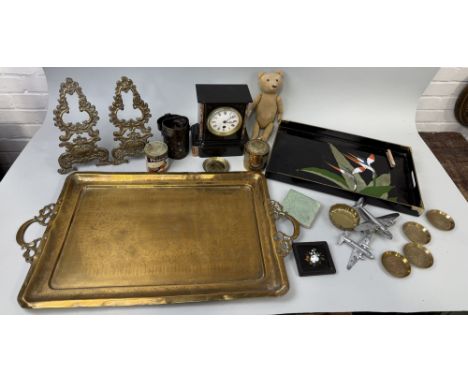 A MIXED LOT TO INCLUDE A CLOCK, INDIAN BRASS TRAY, PIETRA DURA PANEL