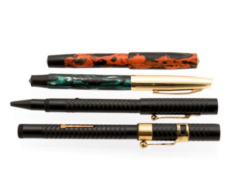 A collection of vintage fountain pens including Bonzo, Partner and Platignum (4)