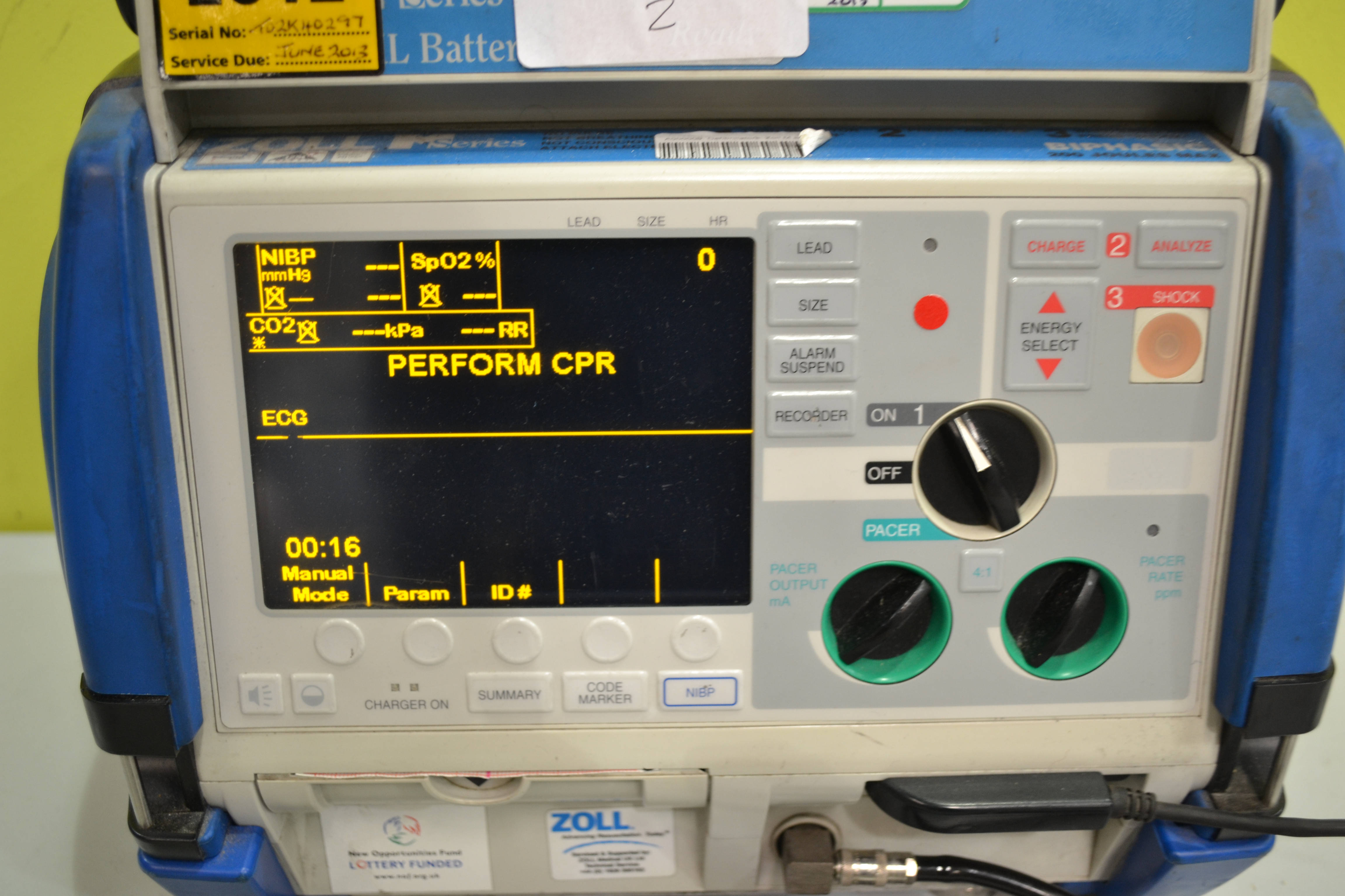 Zoll M Series Biphasic 200 Joules Max Defibrillator/Monitor with Pacer