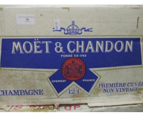 Twelve boxed bottles of Moet &amp; Chandon Champagne, non vintage 