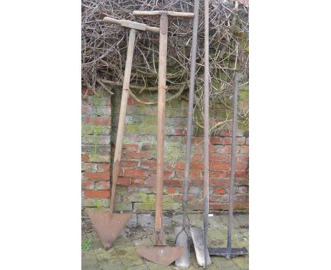 5 vintage dyking tools (some woodworm)