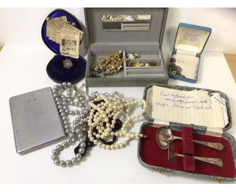 A mixed lot including silver medal for D Gillespie, Epns baby spoon and food pusher, cigarette case, faux pearls, silver bang