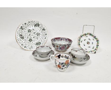 Chinese Export famille rose pattern slop bowl, late 18th century, painted with loose bouquets of flowers within puce diaper-p