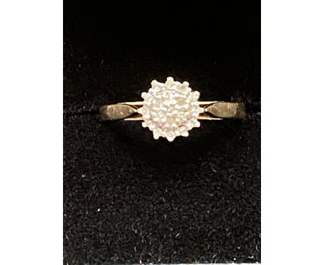 9ct gold diamond cluster ring Size K