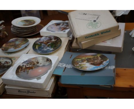 Large collection of cabinet plates, mainly boxed 