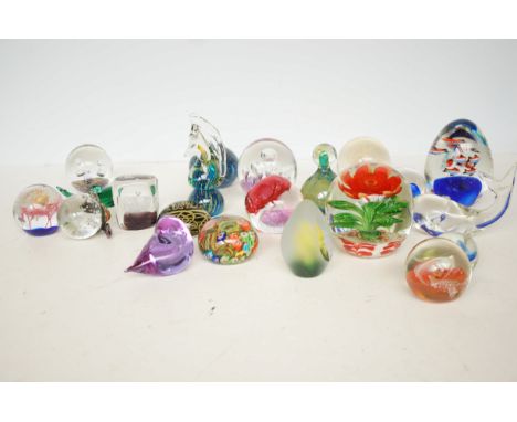 Collection of paperweights to include Caithness 