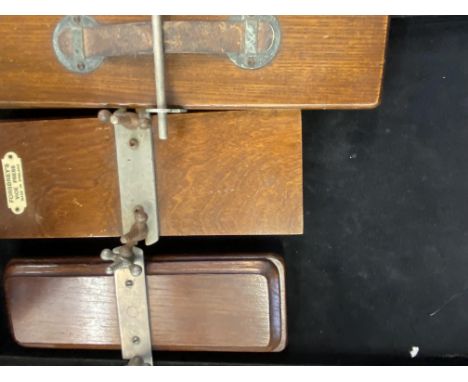 3x vintage tie presses 