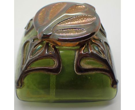 Art Nouveau iridescent glass inkwell CONDITION REPORT: There is some minor surface scratching on this item but the condition 