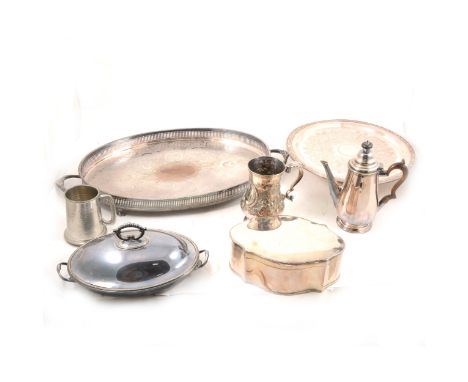 A silver-plated oval gallery tray, Elkington &amp; Co Queen Anne style coffee pot, embossed tankard, pedestal tray, entree di