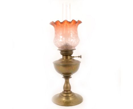 Edwardian brass oil lamp, clear glass chimney, tinted etched shade, baluster column, 58cm overall.