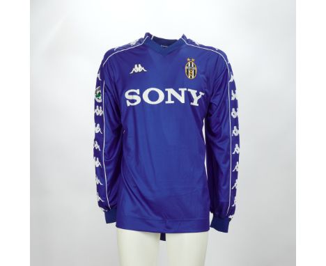 Zinédine Zidane - Juventus F.C.  - Stagione 1999-2000  - Kappa away match jersey, size XL. Prepared for Zidane for a UEFA Cup