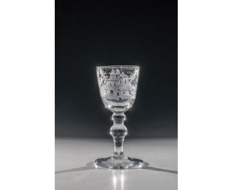 Pokal Norddeutsch oder Niederlande, um 1800 Graustichiges Glas. Scheibenfuss mit Abriss. Auf Kuppa matt und blank geschnitten