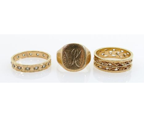 9ct gold Signet ring &amp; 2 x 9ct eternity rings: Combined weight 9.9g. 
