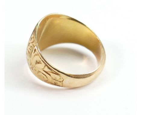 Interesting 19th century armorial gents ring: Not hallmarked but tests as 18ct gold or higher, ring size R, weight 10.6g.  Fr