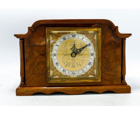 Walnut cased Elliot miniature Mantle clock time piece: Height 14cm, 22cm width, 7cm depth, with key 
