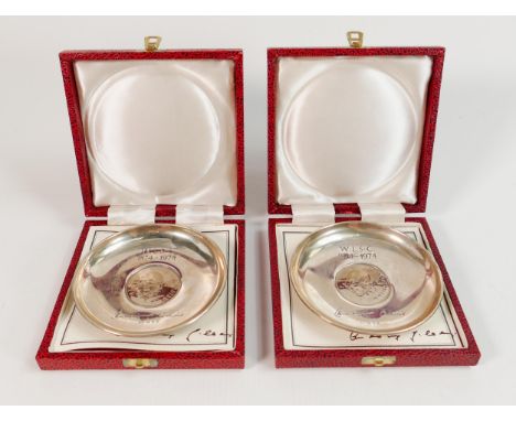 Two Sir Winston Churchill silver crown dishes: Celebrating the centenary of the birth 1874-1974, each dish weighs 78.7g and b