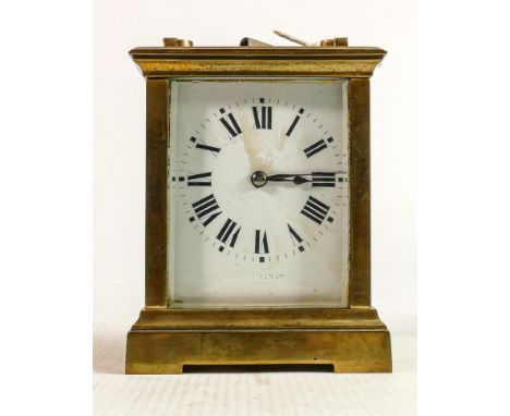 Larger deep brass cased carriage clock timepiece: Measures 16.5cm including handle.  Not working. 