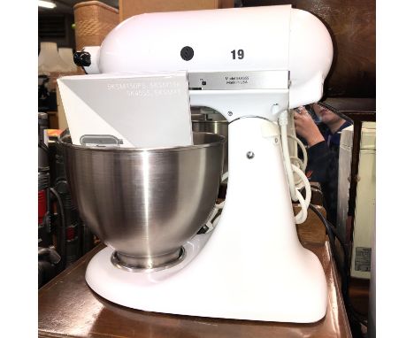 KITCHEN AID CLASSIC FOOD MIXER WITH MANUAL 