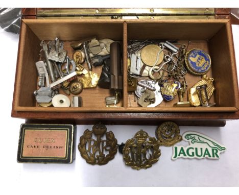 LEATHER CASED TEAM LOTUS VICTORY FORMULA ONE WORLD CHAMPIONSHIP TABLE CIGARETTE BOX CONTAINING VARIOUS ENAMEL BADGES, MILITAR