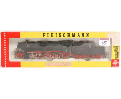 A Fleischmann DB BR50 2-10-0 (G-NM,BG)