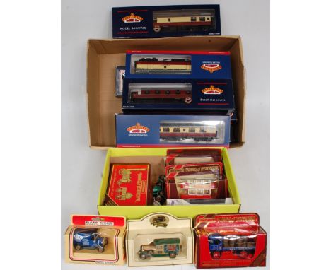 7 assorted Bachmann 00 Gauge Coaches to include reference numbers 39-260, 34-651B, 39-151A, 34-404, 34-525, 34-575 and 34-501
