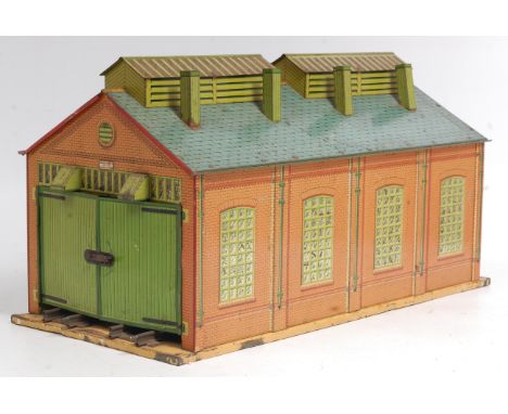 Hornby 1928/33 No. 2 engine shed yellow/cream base yellow ridge tiles, inside of doors painted, chips and scratches to base a