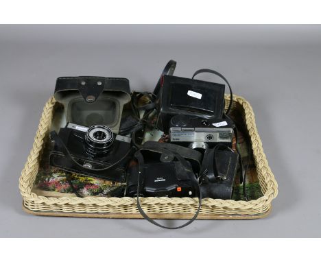 A tray of cameras to include Kodak Instamtic 333-X, Cosmic Symbol and Minox 35GL.