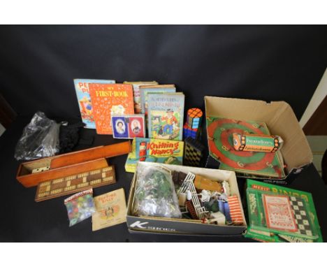 Selection of Vintage toys, games including Rubik’s Cube, Marbles, Cribbage Board, Dominoes, Spear's games Knitting Nancy (box