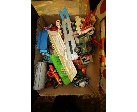 Box of toy cars - Matchbox, Corgi etc