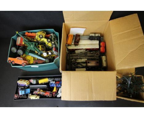 Quantity of Vintage model Cars etc