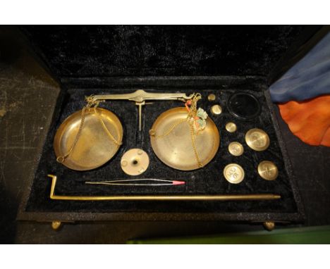 Cased set of chemist scales