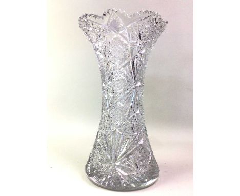 LARGE CUT CRYSTAL VASE, ALONG WITH FURTHER ITEMS comprising a group of ceramic figures to include a Coalport figure, a Lladro