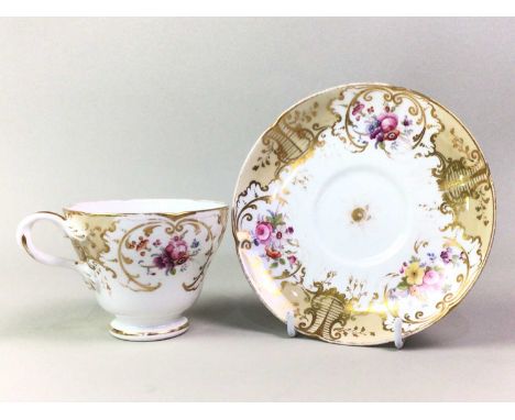 VICTORIAN PART TEA SERVICE, ROCKINGHAM DESIGN comprising nine cups, nine saucers and a teapotQty: 19