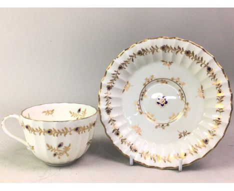 ROYAL WORCESTER PART DINNER SERVICE, CUMBERLAND PATTERN  comprising soup bowls, cups, saucers, side plates and serving plates
