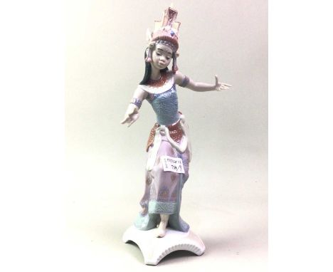 GROUP OF LLALDRO AND NAO FIGURES, including dancer 6143, a figure with flowers, another holding a fan and other Llaldro and N