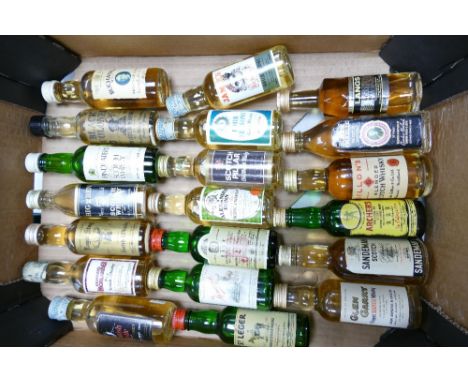 A collection of 5cl Scotch Whisky Miniatures to include: Skinners, Highlander, Big Ben, Black colony, Buchanan, Saint Leger, 