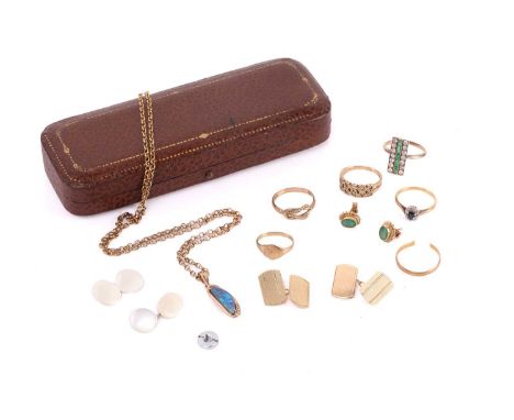 A small collection of gold jewellery items; including a sapphire and diamond dress ring in 18ct yellow gold, N½; an emerald a