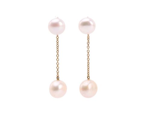 A pair of pearl drop earrings, each comprising a button-shaped pearl drop of 12.5 mm, with cream body colour and rose overton