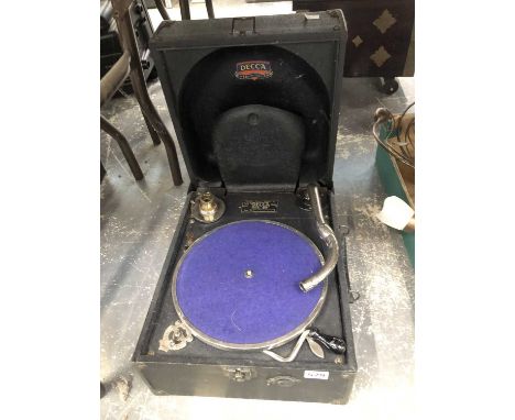 A Decca 66 wind up gramophone