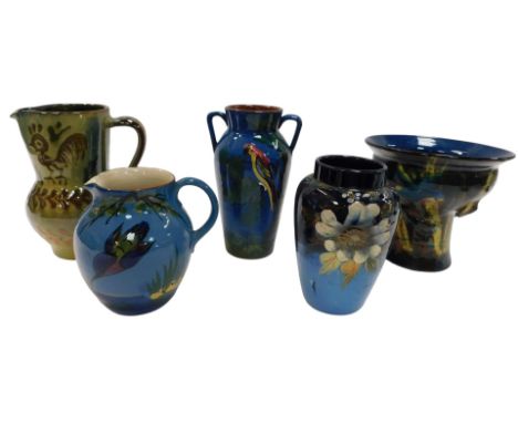 A group of earthenware pottery, including Aller Vale, Watcomb, Long Park, Torquay, etc. (5)