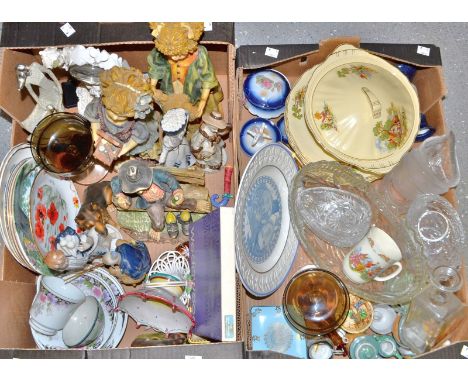 Ceramics and Glass - An J & G Meakin Homestead part dinner service; a Royal Doulton Bunnykins beaker; collectors plates; deco
