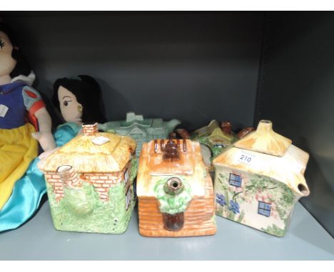 A selection of vintage cottage ware style ceramics