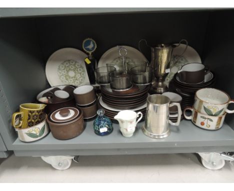 A selection of vintage kitchen wares and ceramics