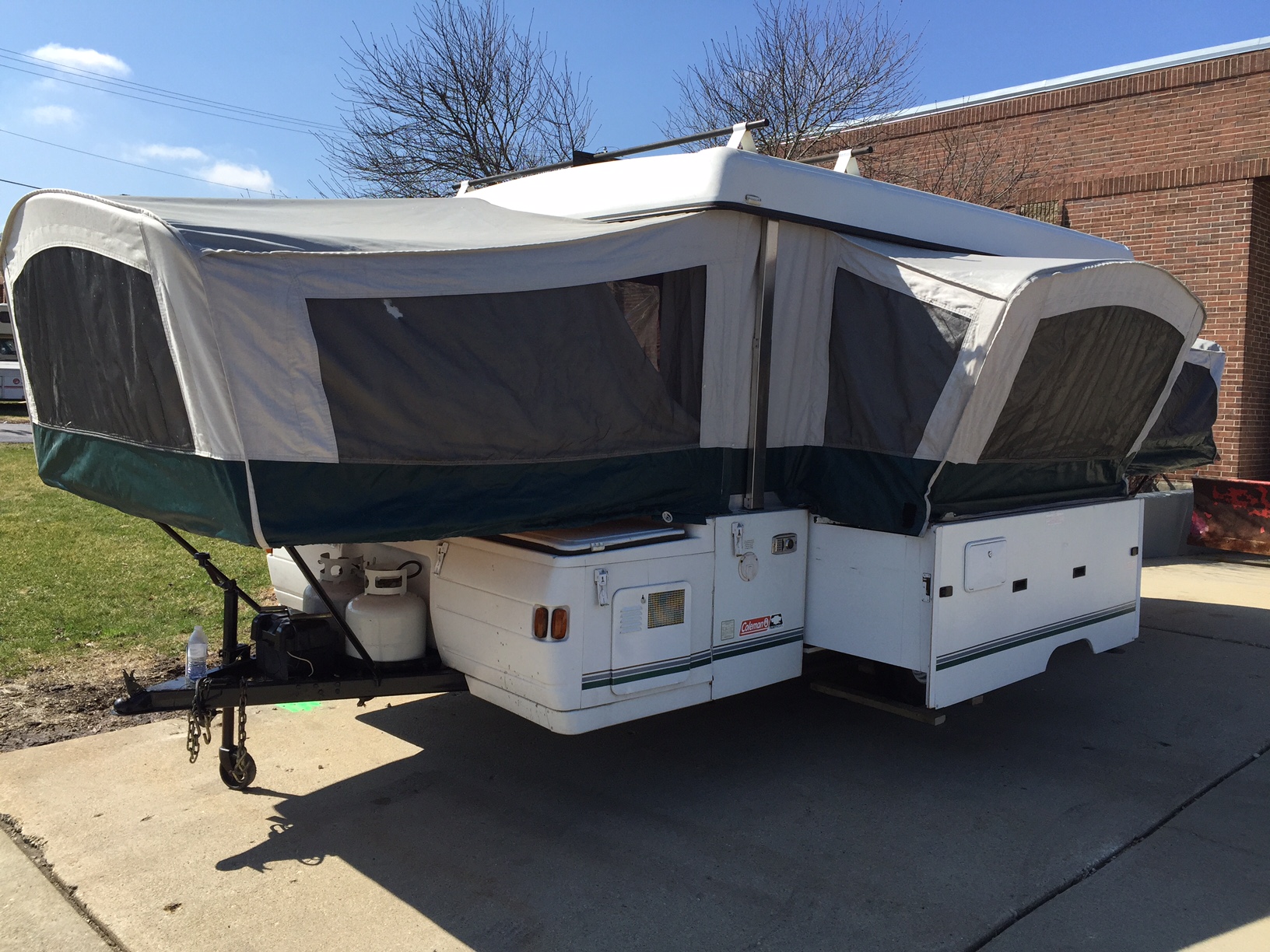 1998 COLEMAN BAYSIDE S/A POPUP CAMPER VIN 4CP678H12W7239116, HEAT, A/C, TABLE SIZE SIDE SLIDE O