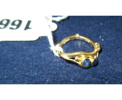 18ct gold Art Nouveau-style ladies ring set with sapphires