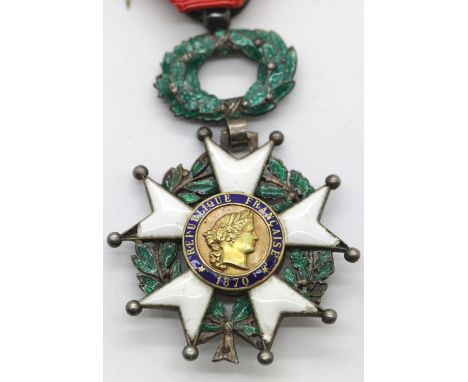 French Republic 1870 enamelled medal. P&amp;P Group 1 (£14+VAT for the first lot and £1+VAT for subsequent lots) 