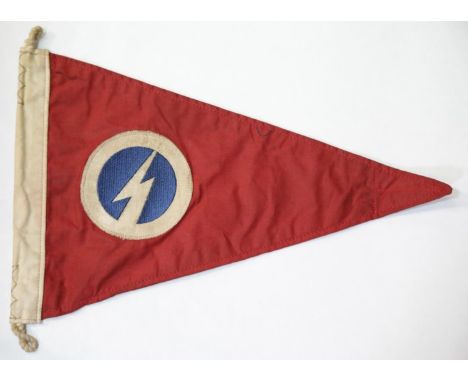 British WWII style British Union of Fascists pennant, L: 38 cm. P&amp;P Group 1 (£14+VAT for the first lot and £1+VAT for sub