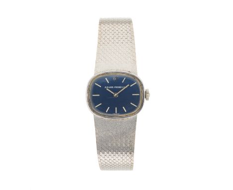 Girard-Perregaux, a stainless steel bracelet watch, blue dial, reference 9641 RH, signed manual wind movement calibre 504, 21