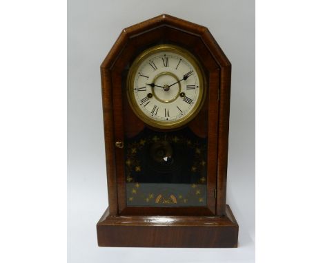 EARLY TWENTIETH CENTURY NEWHAVEN CLOCK CO. AMERICAN MAHOGANY CASED MANTEL CLOCK, the 5" painted Roman dial powered by an eigh